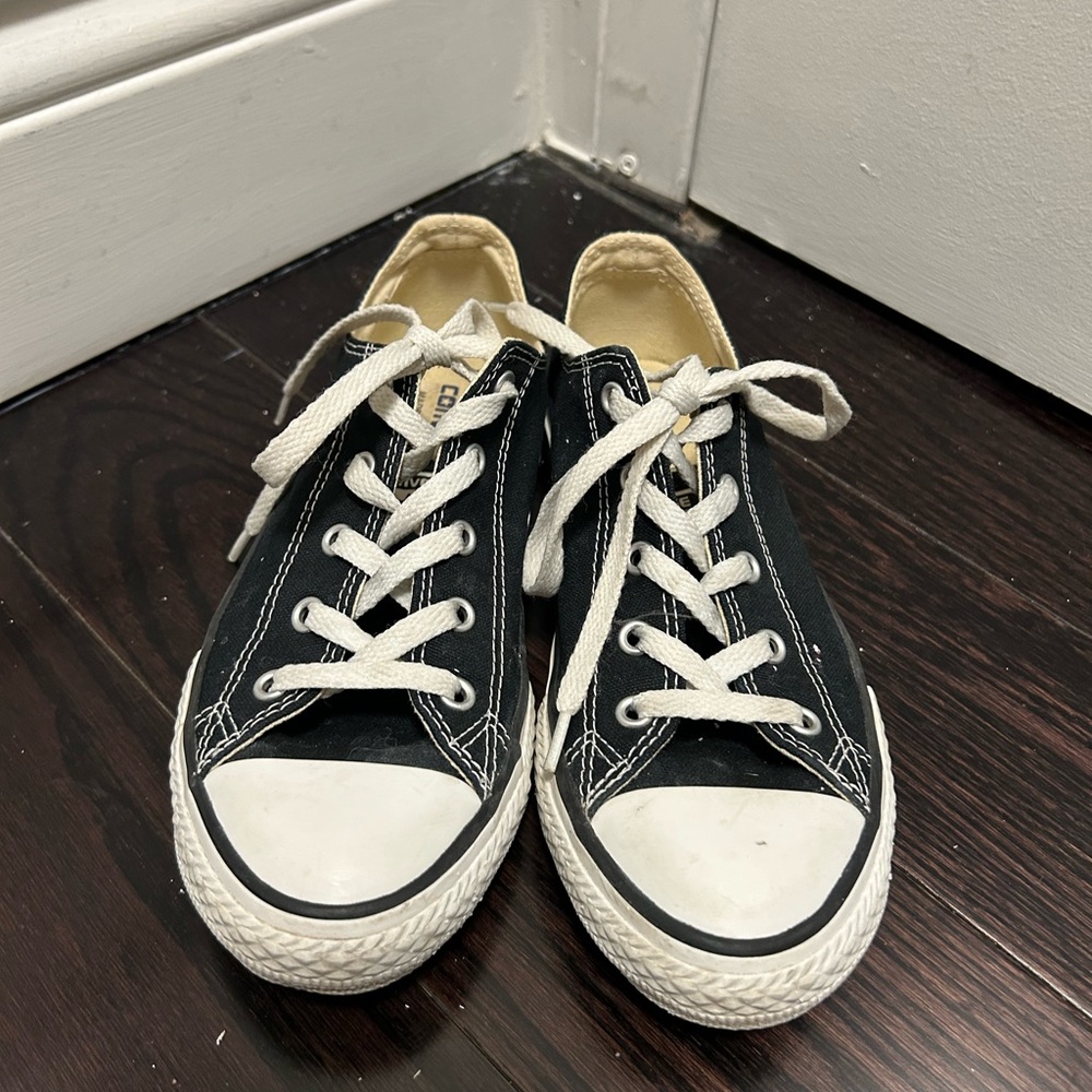 Converse Black Low Top Sneakers